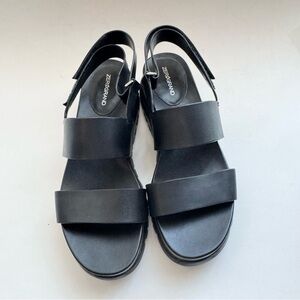 Size 6 Cole Haan womens Zerogrand Sandal Black
